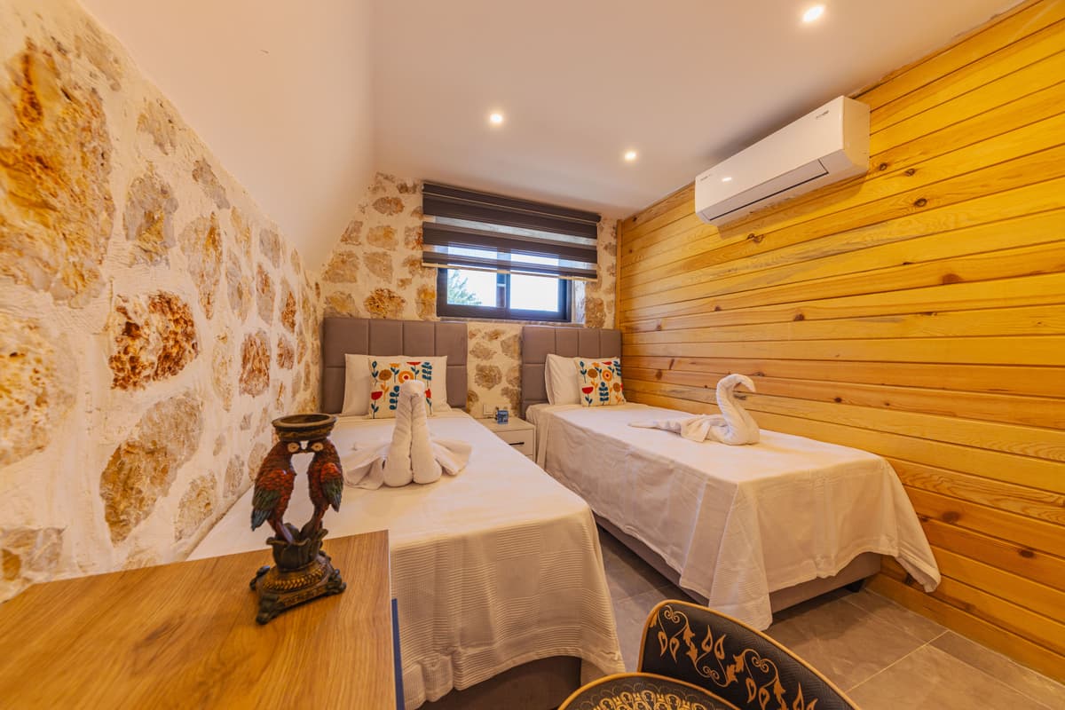 Standart Çift Kişilik Oda